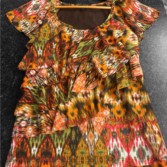 I.N. STUDIO Ruffled Top Size M - Picture 3 of 4